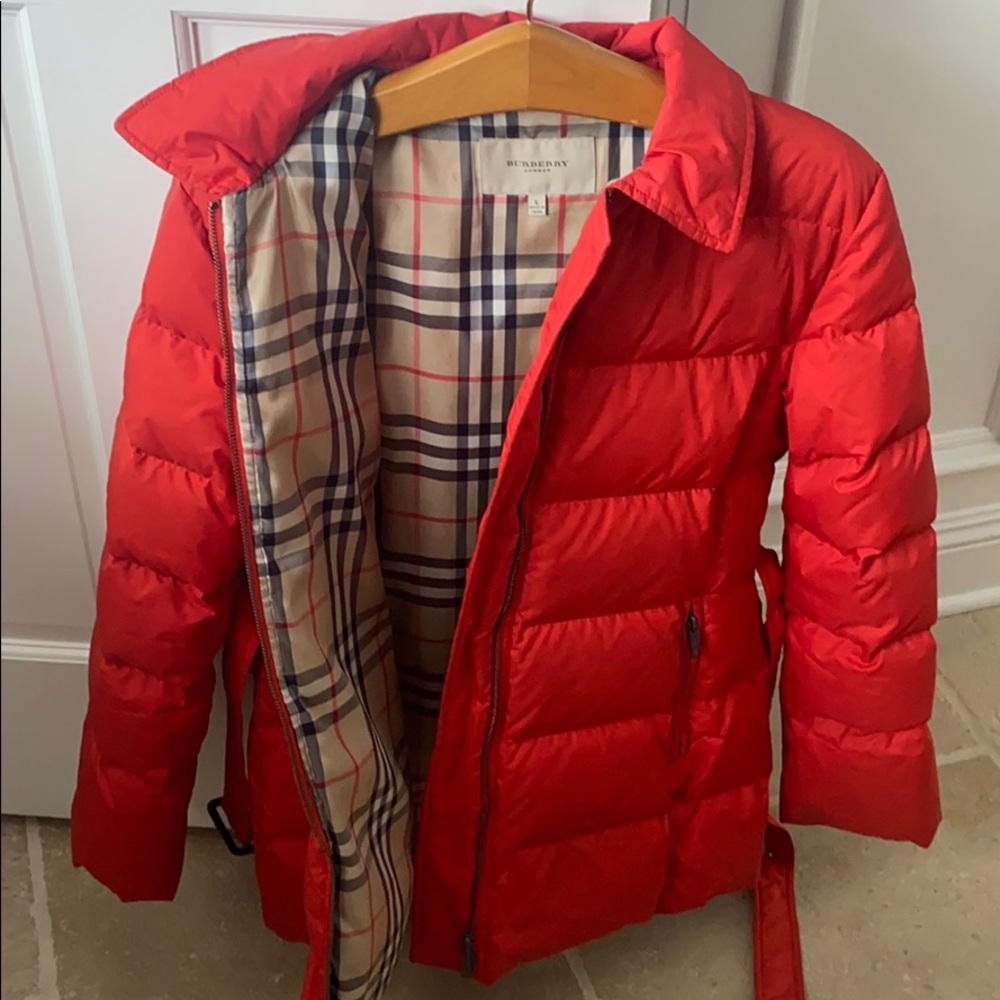 Burberry warm red puffer jacket - size large